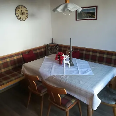 Waldrast Apartment